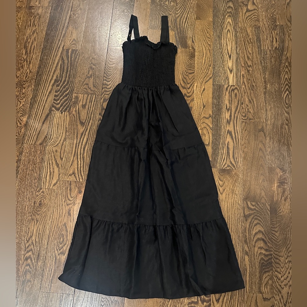 Vetta tiered smocked dress Black - Picture 7 of 9